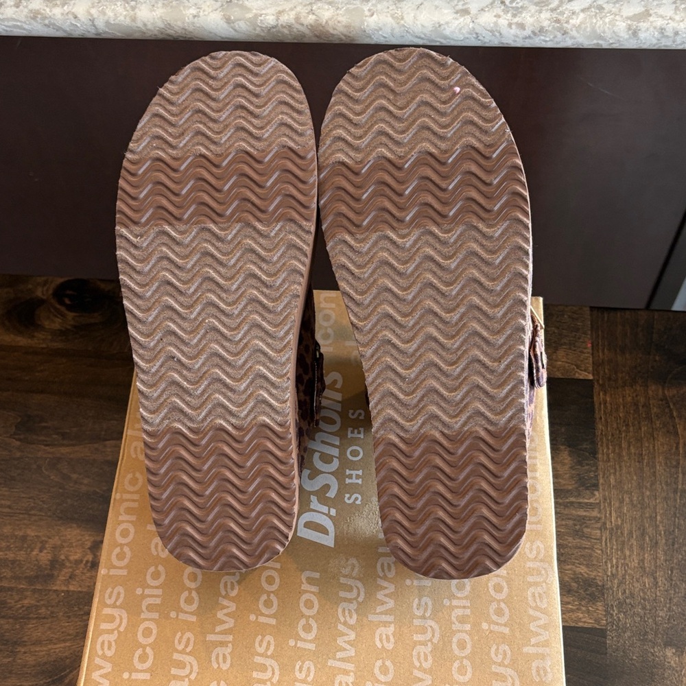 Dr. Scholl's Women’s Chill Time Adjustable Clog - Leopard - NWT Sz 8 - Picture 4 of 8